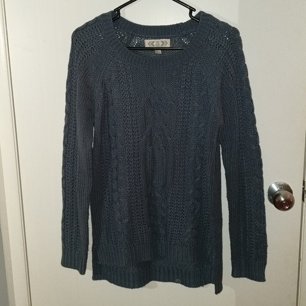 Cable knit Sweater